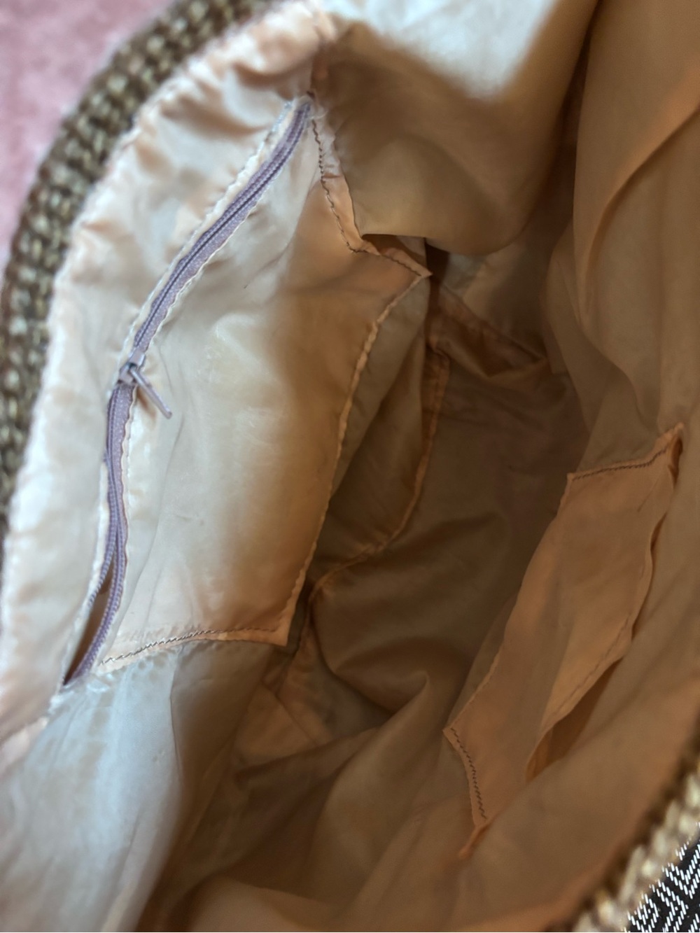 Handbag - Picture 4 of 6